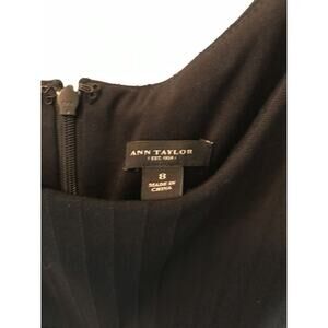 Ann Taylor Size 8 Women’s Little Black Dress